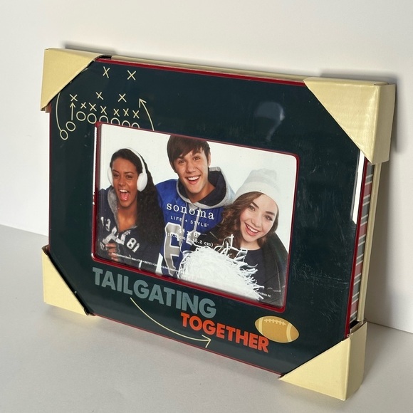 Sonoma Black and Gold Tailgating Photo Frame - Picture 1 of 3